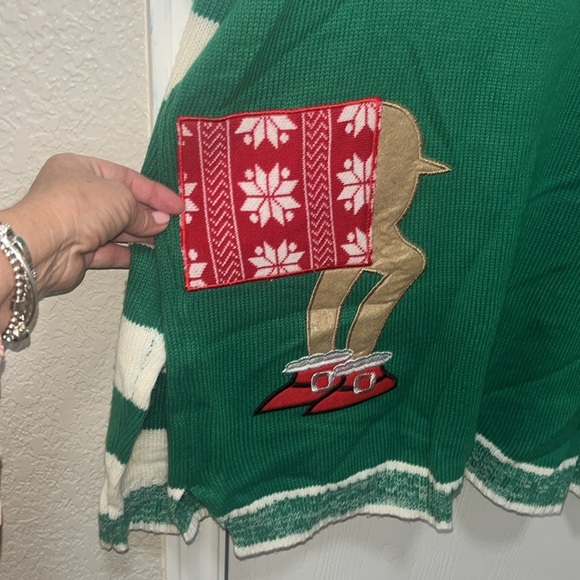 Holiday Time Christmas theme sweater size XL 16-18. Reindeer with 🔔 & 👓 = fun - Picture 5 of 10